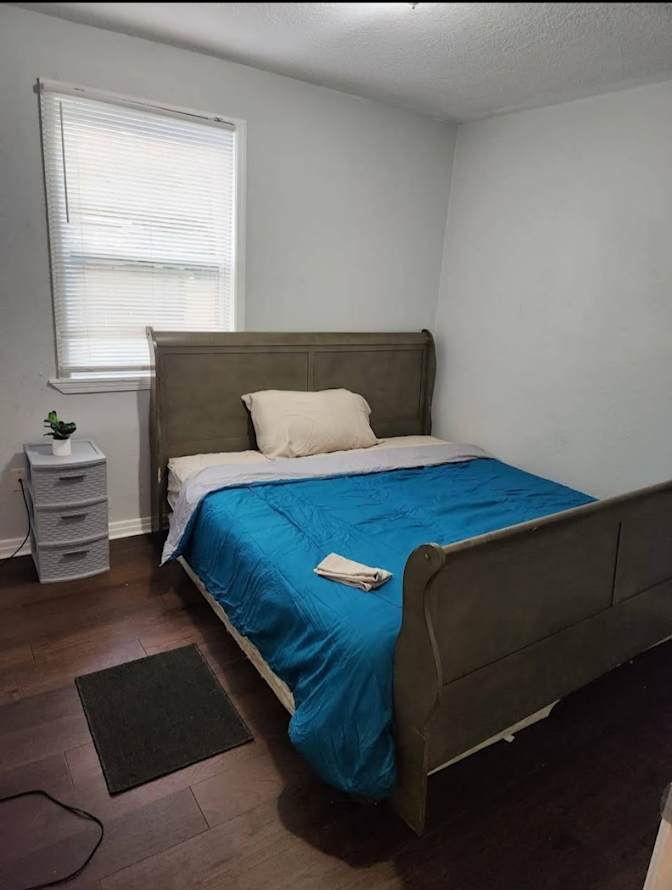 Always Welcome's room