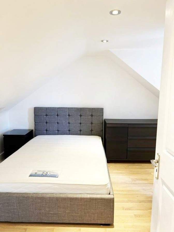Jeanette's room