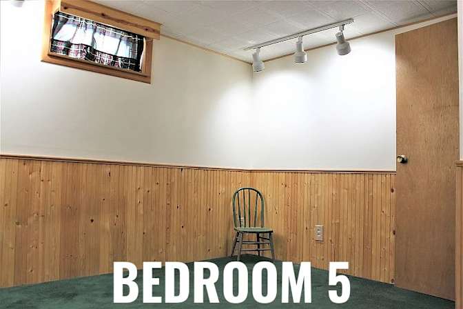 HomeCrew's room