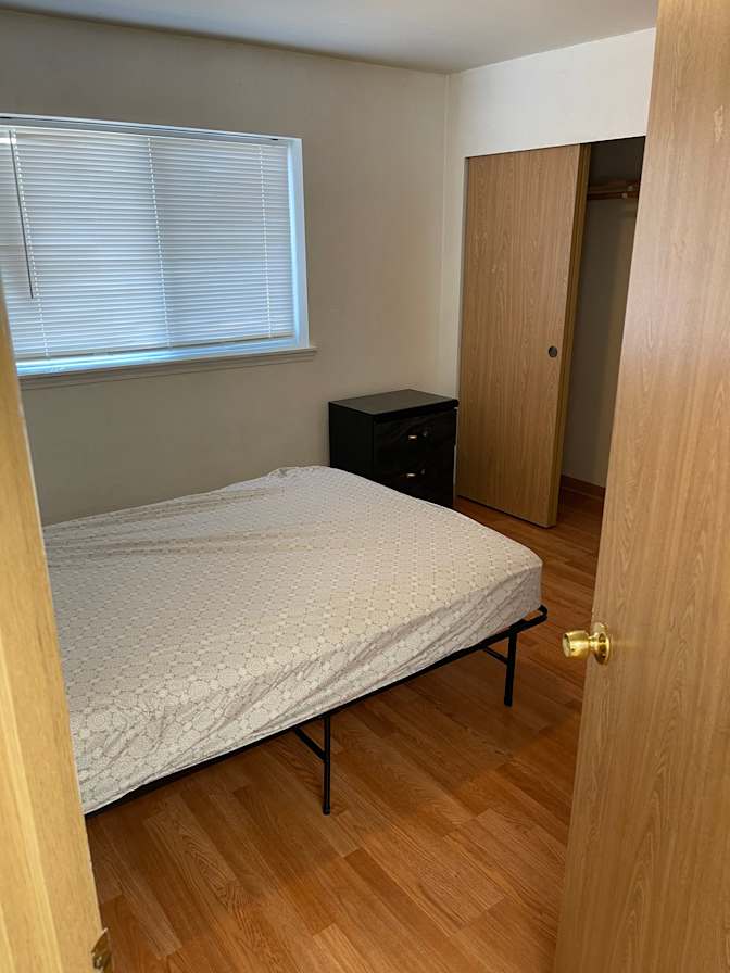 Dan's room