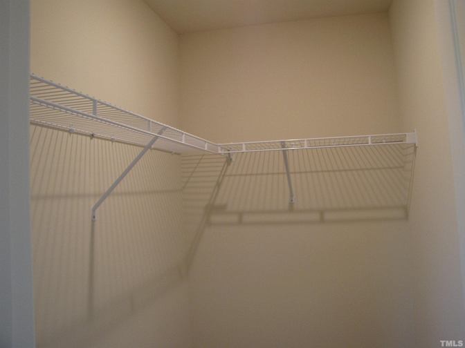 Alcove Rooms's room
