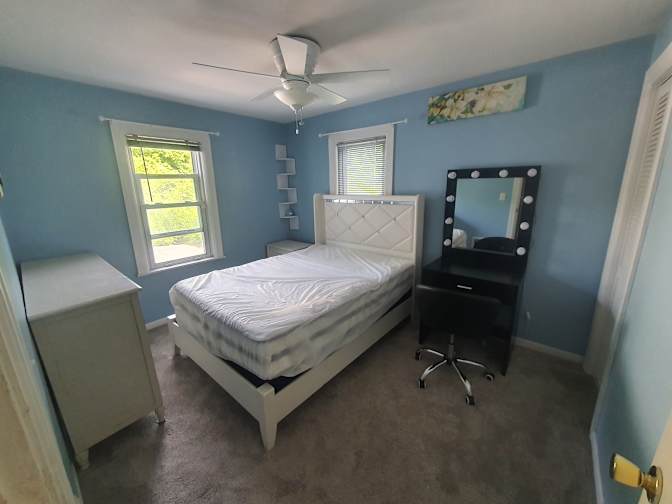 Latoya's room