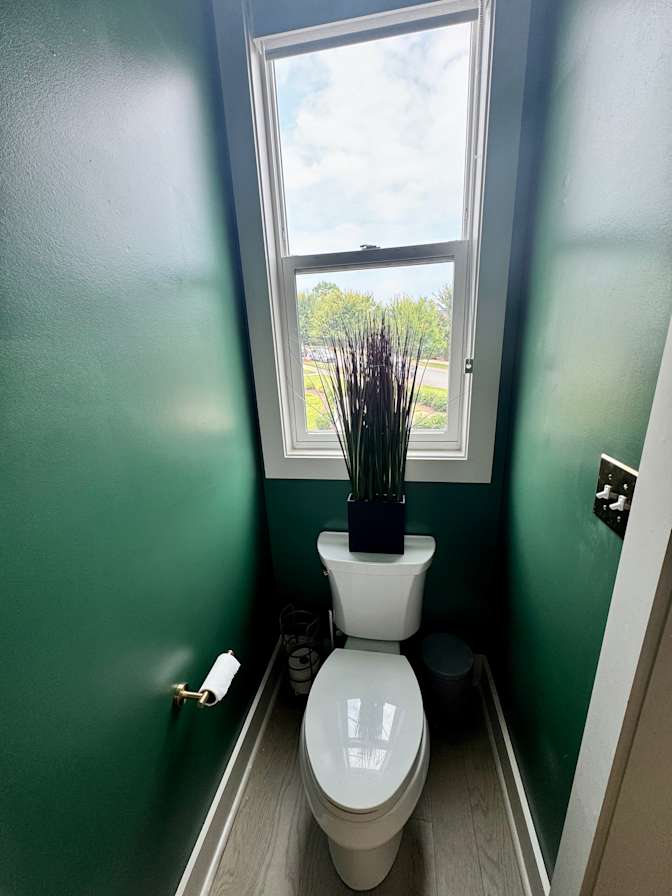 Alcove Rooms's room
