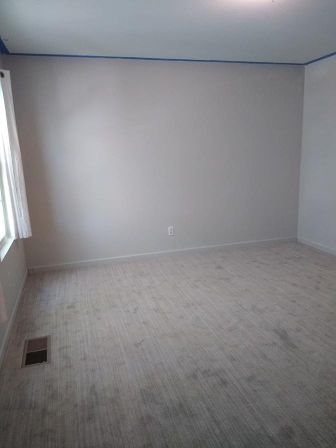 KathleenSam's room