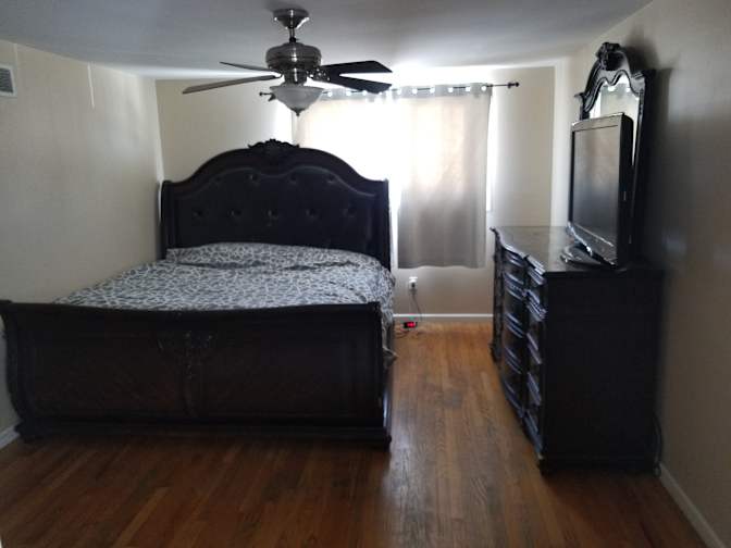 Leonard's room