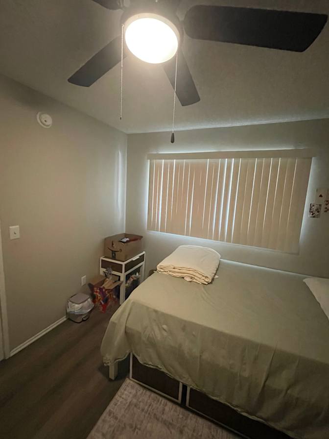 Chloe's room