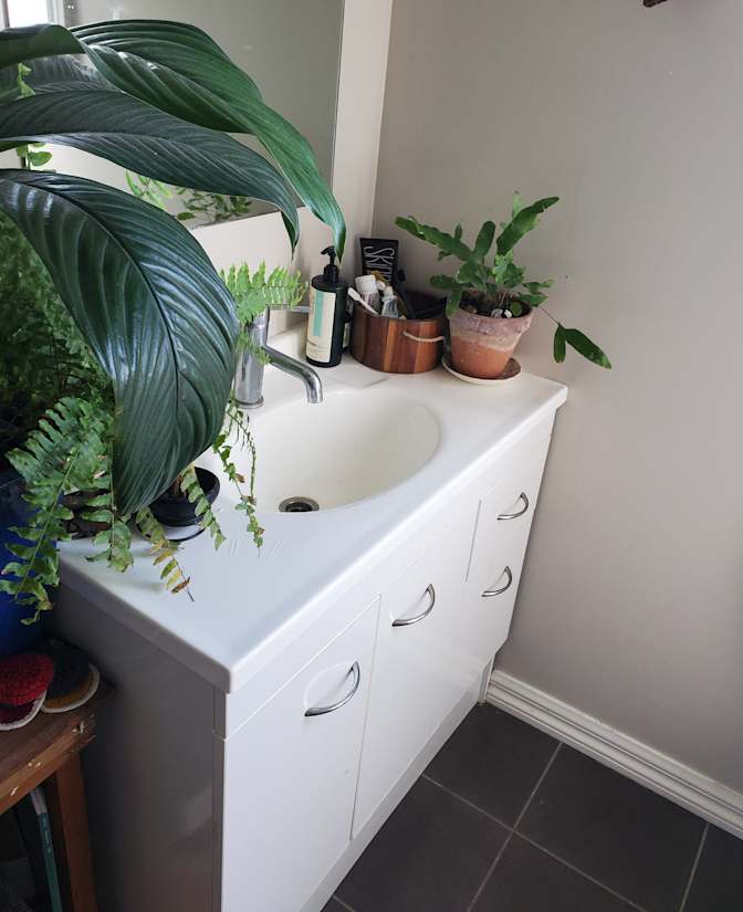 Ange's room