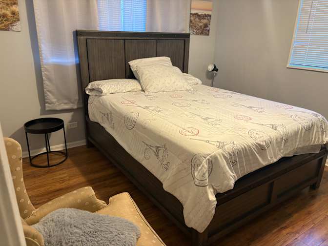 Nicole's room