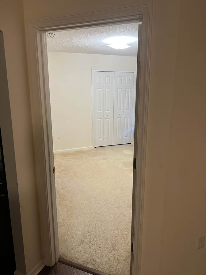 Ken's room