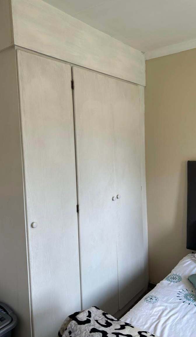 SIBO MABASO's room