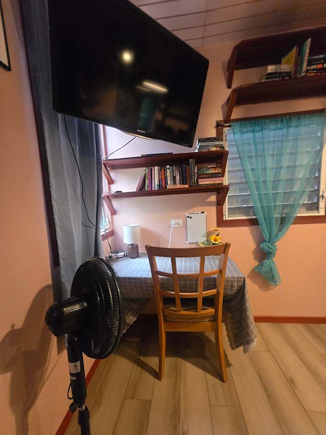 Ali's room