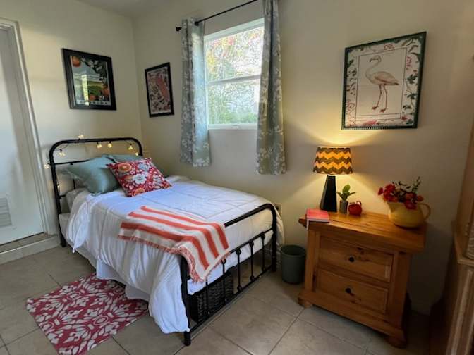 Lisa's room