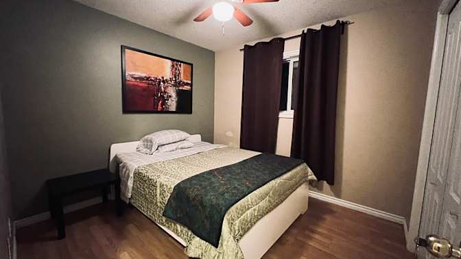 Flo's room