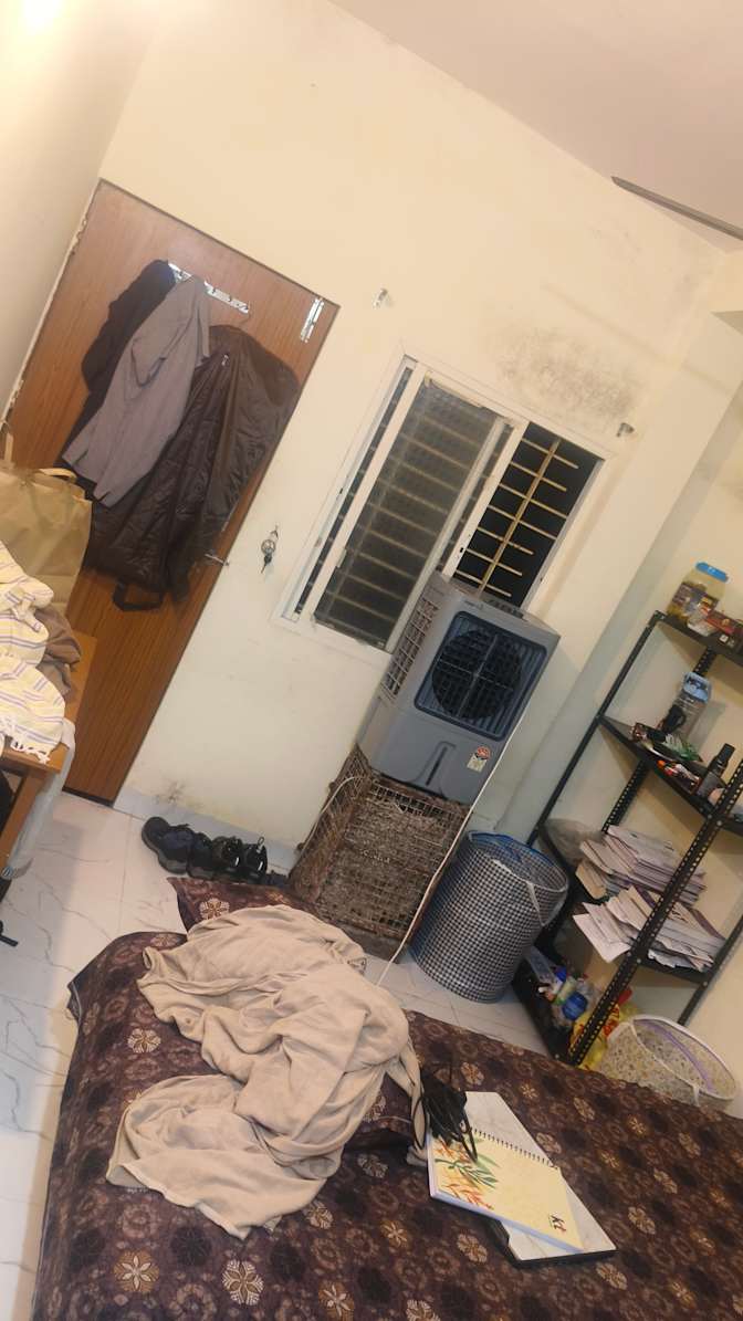 Amber gupta's room