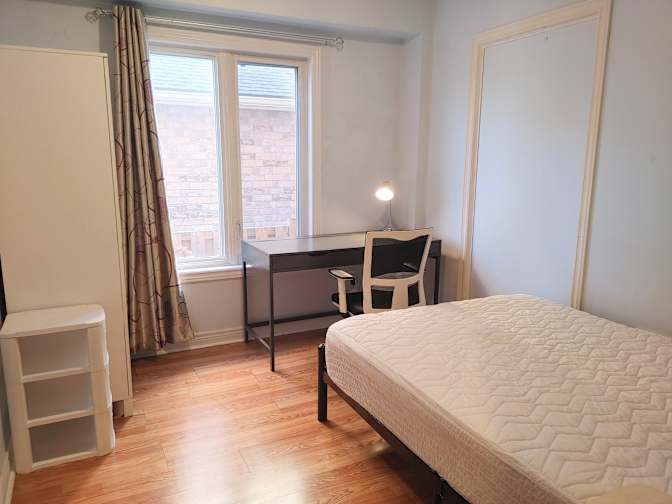 Linda's room