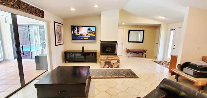 Jason Bryan, Realtor's room