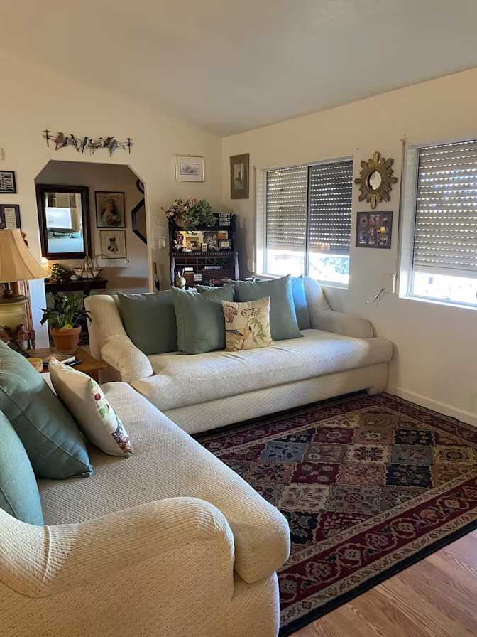 kelly jackson's room