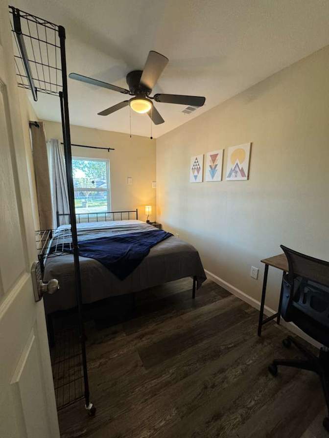Valentina's room