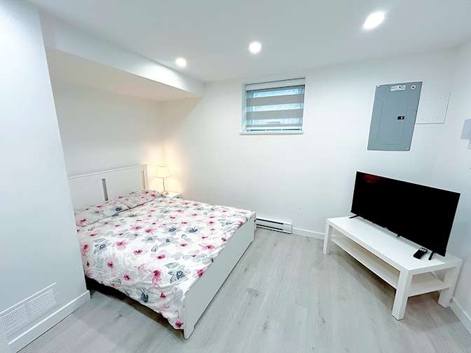 Shahram's room