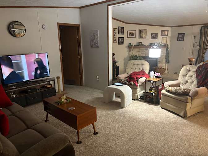 Lynn Geary's room