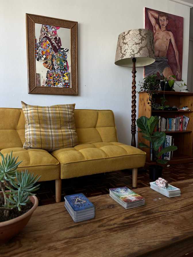 Dinah Frey's room