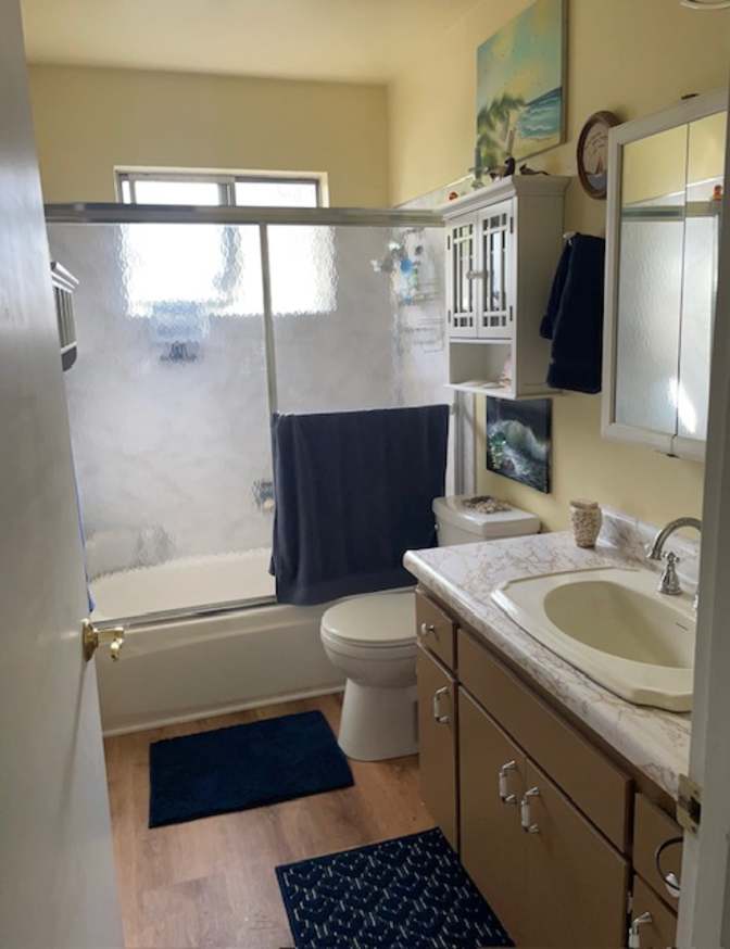 Sandy's room
