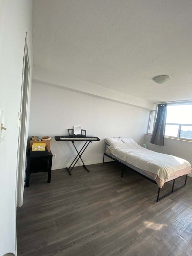 Marlborough Court - Photo 3