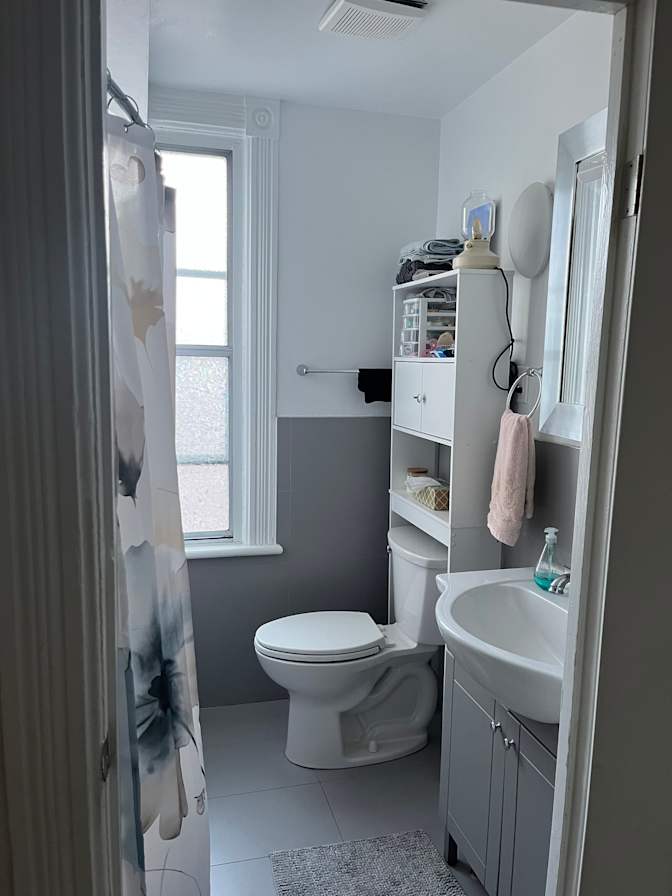 Chloe's room