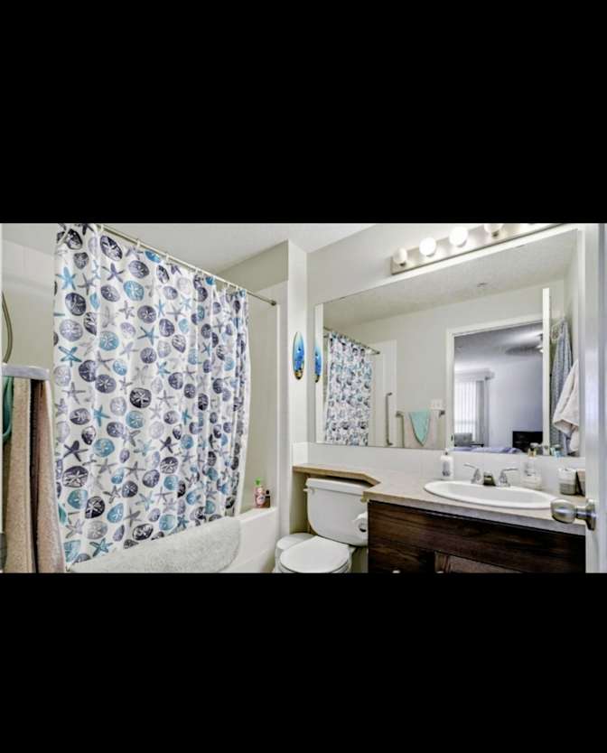 Ravneet Brar's room