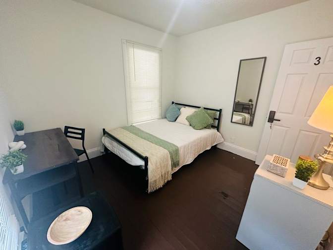 PadSplit's room