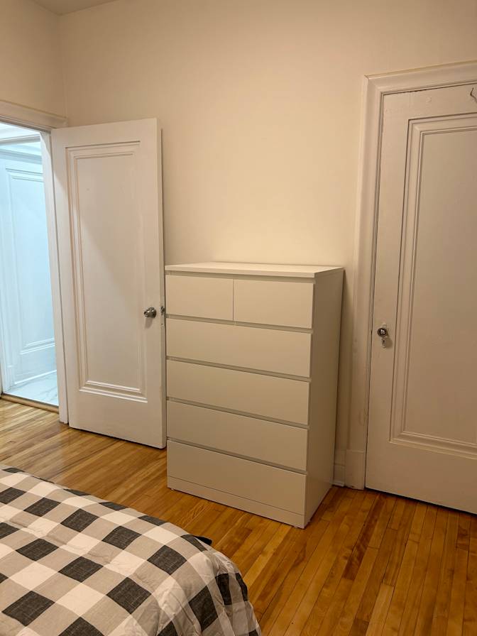 Carole's room