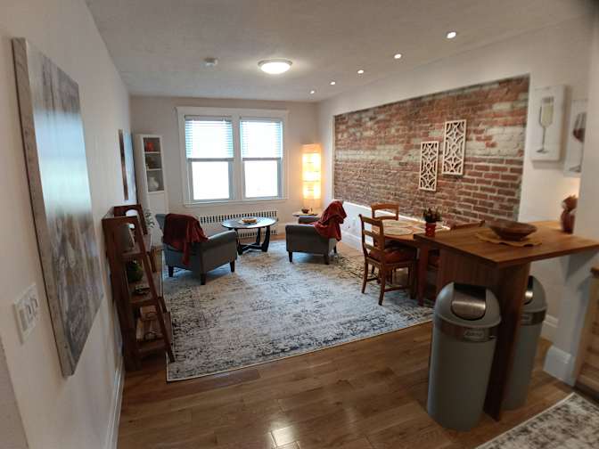 kelly's room