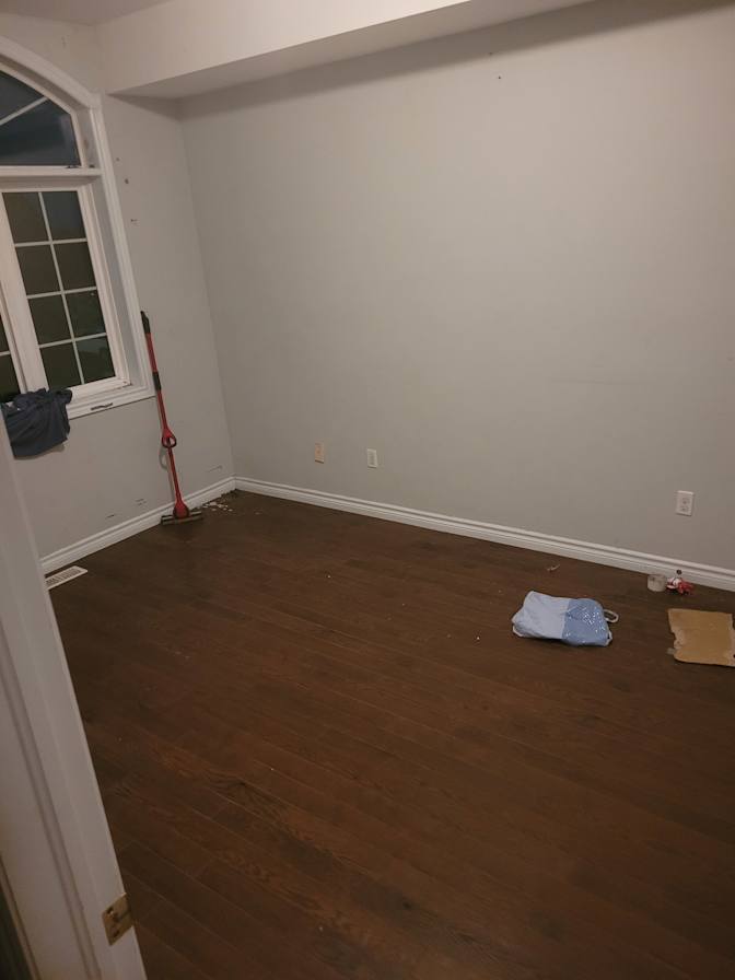 Ben Magoulas's room