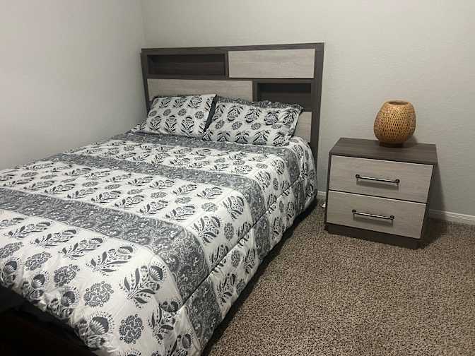 Litzy's room
