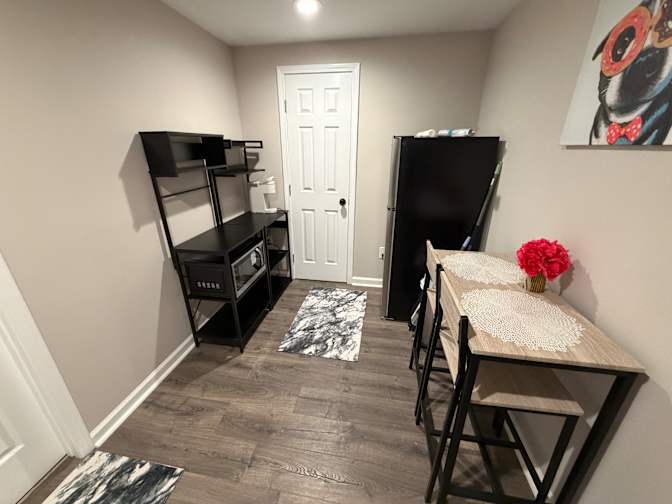 Khali A's room