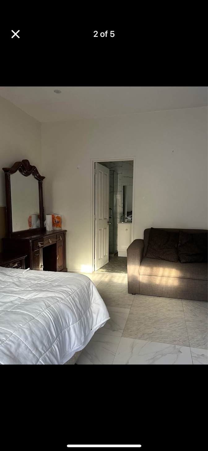 Shylet's room
