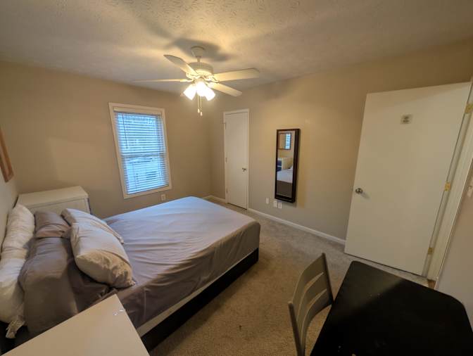 PadSplit's room