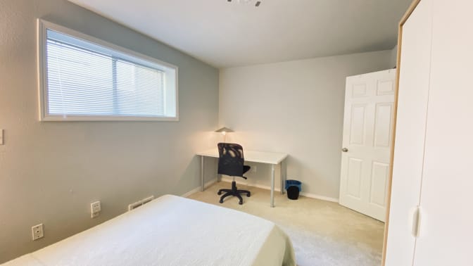 Cindy's room