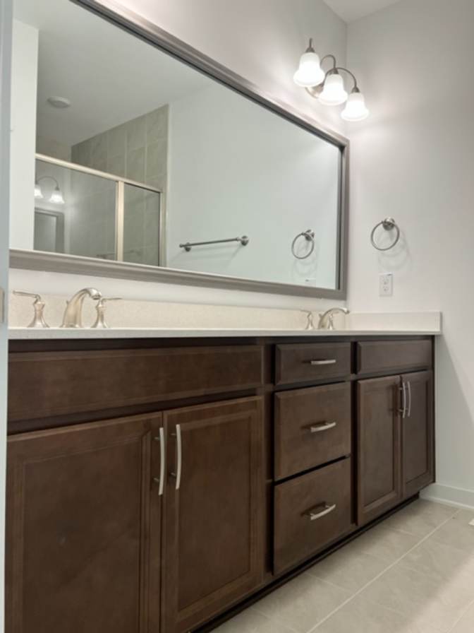Alcove Rooms's room