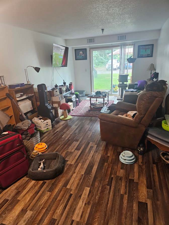 Jason Ramswick's room