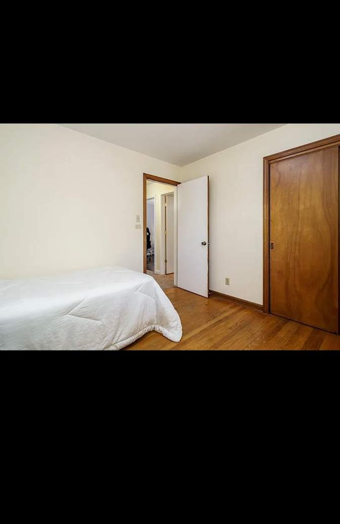 Marisol's room