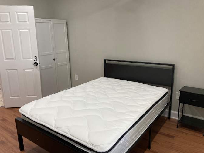 Leslie Franklin's room