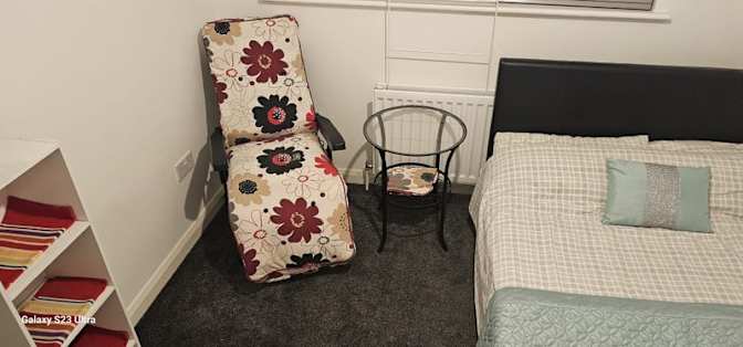 ken's room