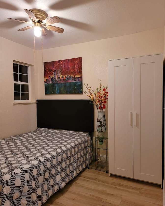 Julia's room