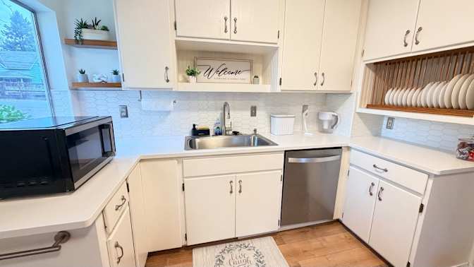 Renan's room