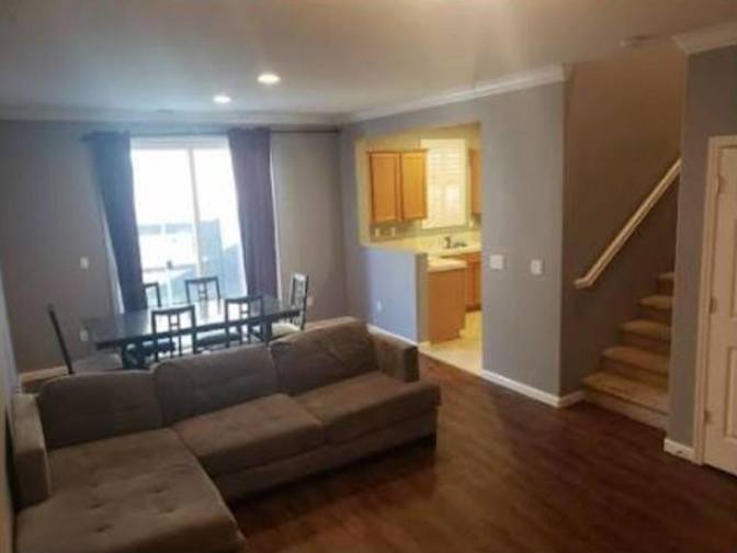 Thomas's room
