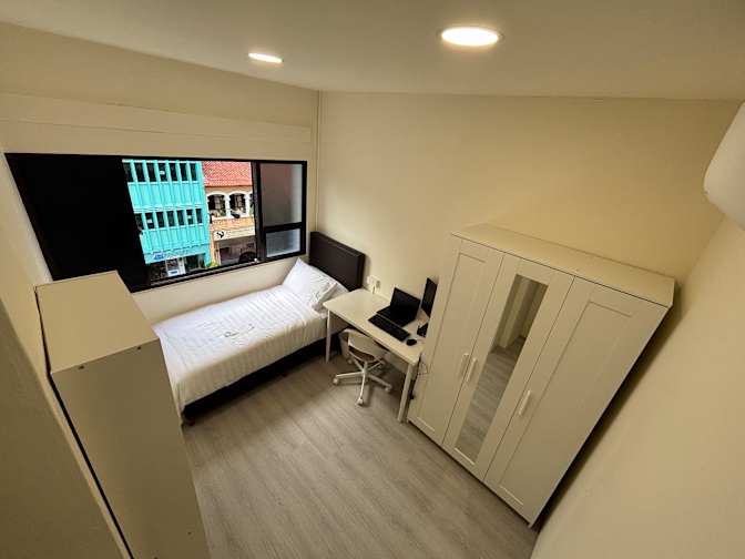 Harry Lee's room