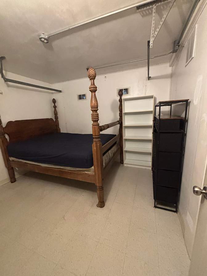 Guadalupe's room