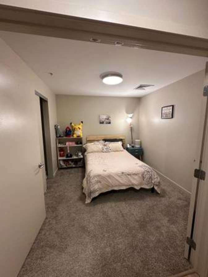 Hannah's room