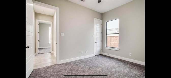 Tom's room